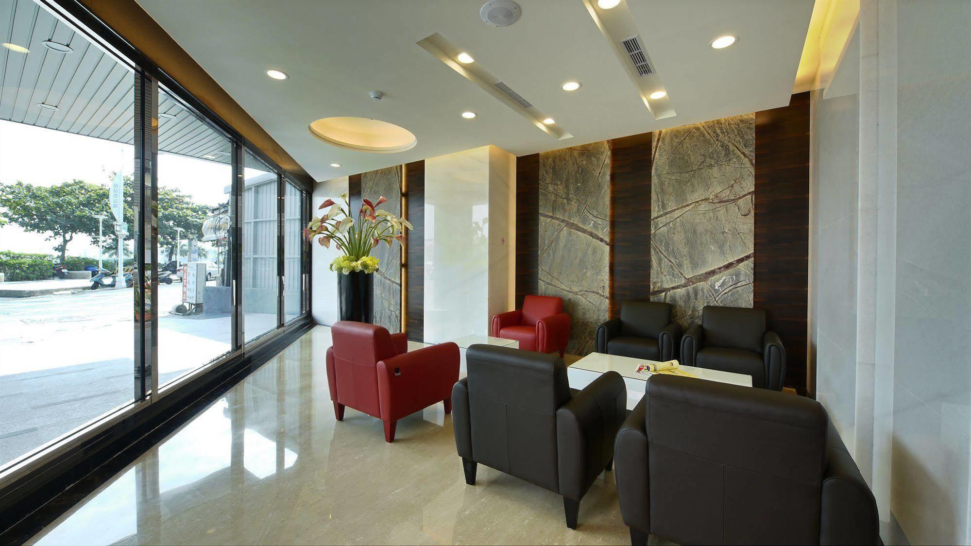 โรรงแรมวอเตอร์มาร์ค Hotel เกาสง ภายนอก รูปภาพ
